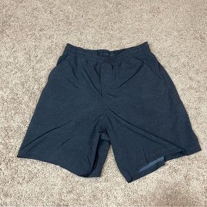 Lululemon pacebreaker lined shorts size small 7” inseam
